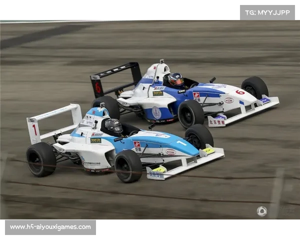 南京无极限车队、HFLC车队分获石台站男子大师组、女子组冠军